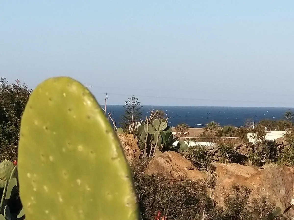 Casetta Il Mandorlo Pantelleria 0*,